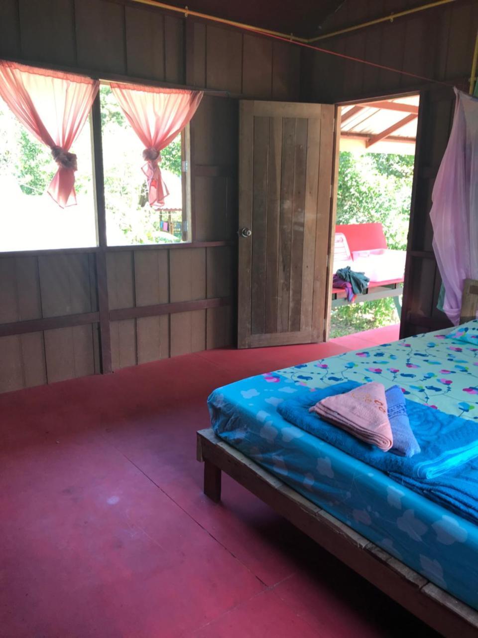 Hotel Rasta House,,Koh Phayam Extérieur photo